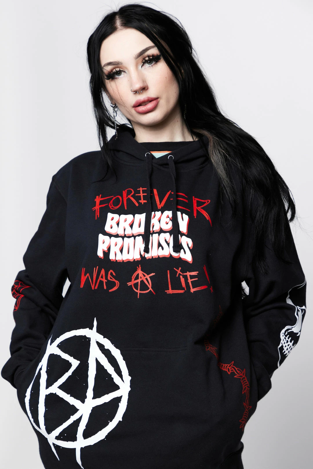 CASH Hoodies Untruthful Hoodie Black 6 CASH Hoodies Untruthful Hoodie Black