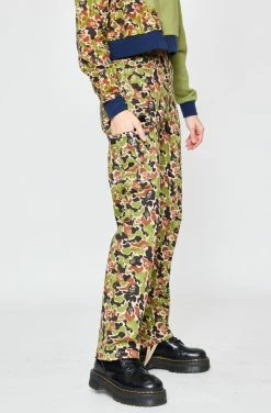 BROKEN PROMISES Bottoms Womens' Reaper Camo Cargo Pant