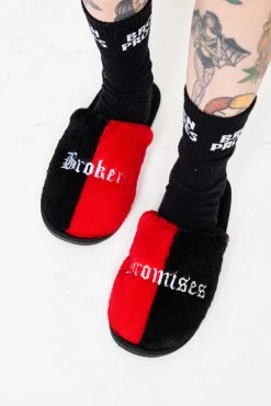 BROKEN PROMISES Bred Split House Slipper Accessories