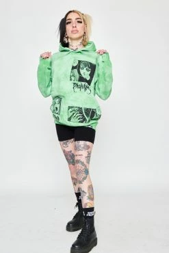 CASH Hoodies Junji Ito The Scar Hoodie Green