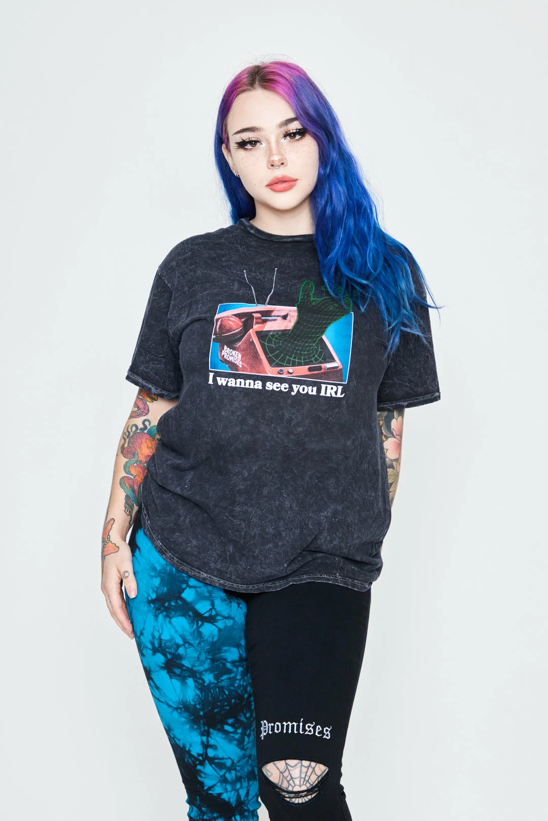 CASH Shirts IRL Mineral Wash Tee 7 CASH Shirts IRL Mineral Wash Tee