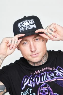BROKEN PROMISES Headwear Crossbones Snapback