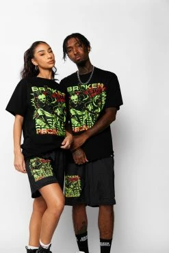 CASH Leash Tee Black 16 CASH Leash Tee Black