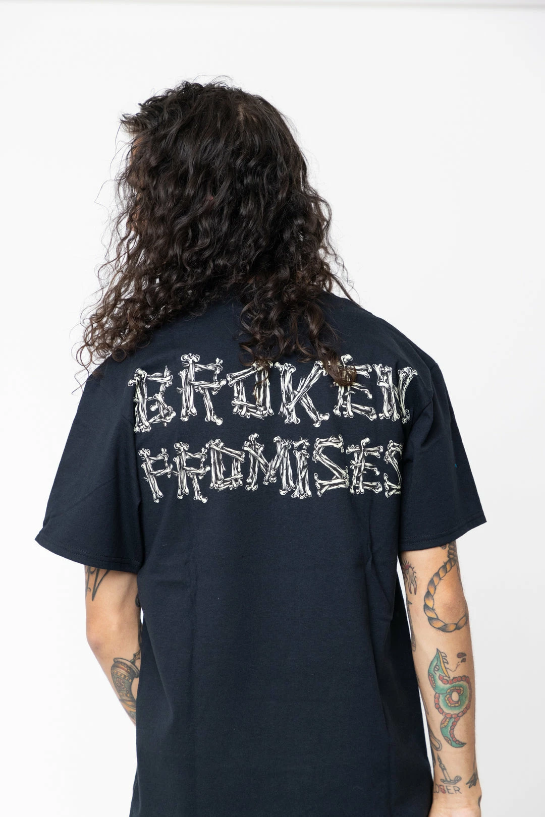 BROKEN PROMISES BP X SC Boneyard Tee Black 9 BROKEN PROMISES BP X SC Boneyard Tee Black