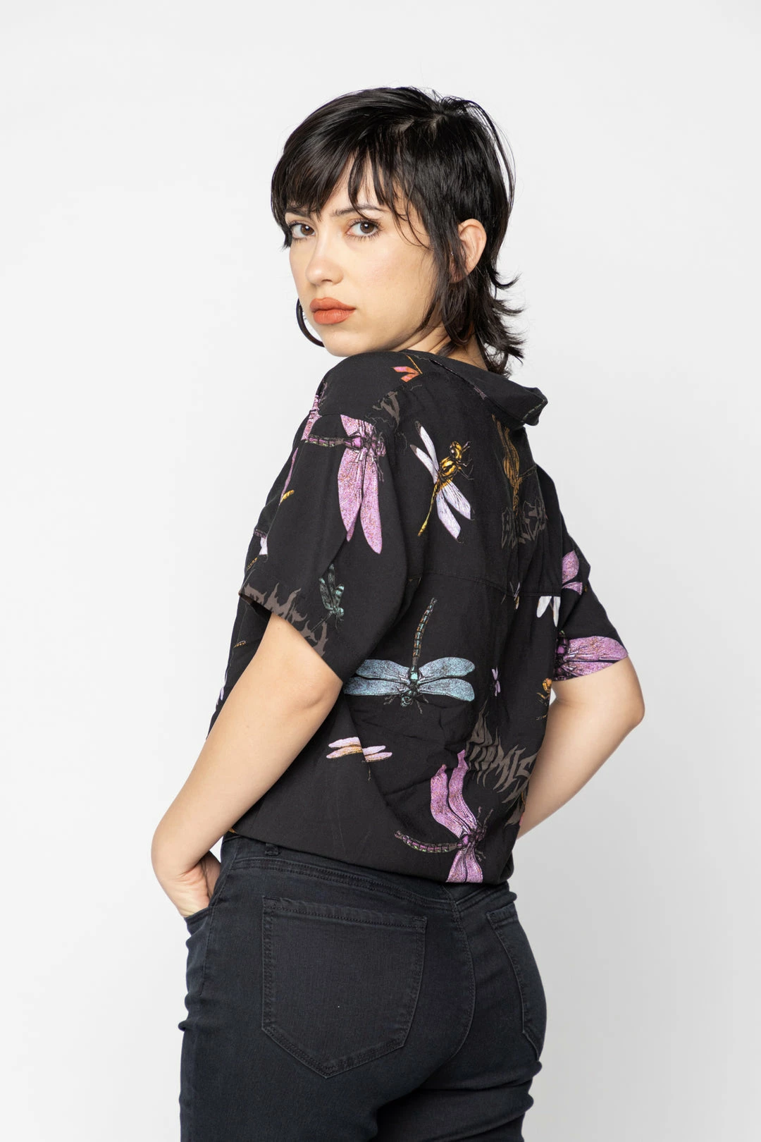 BROKEN PROMISES Womens Dragonflies Tie Front Top Button Up 8 BROKEN PROMISES Womens Dragonflies Tie Front Top Button Up