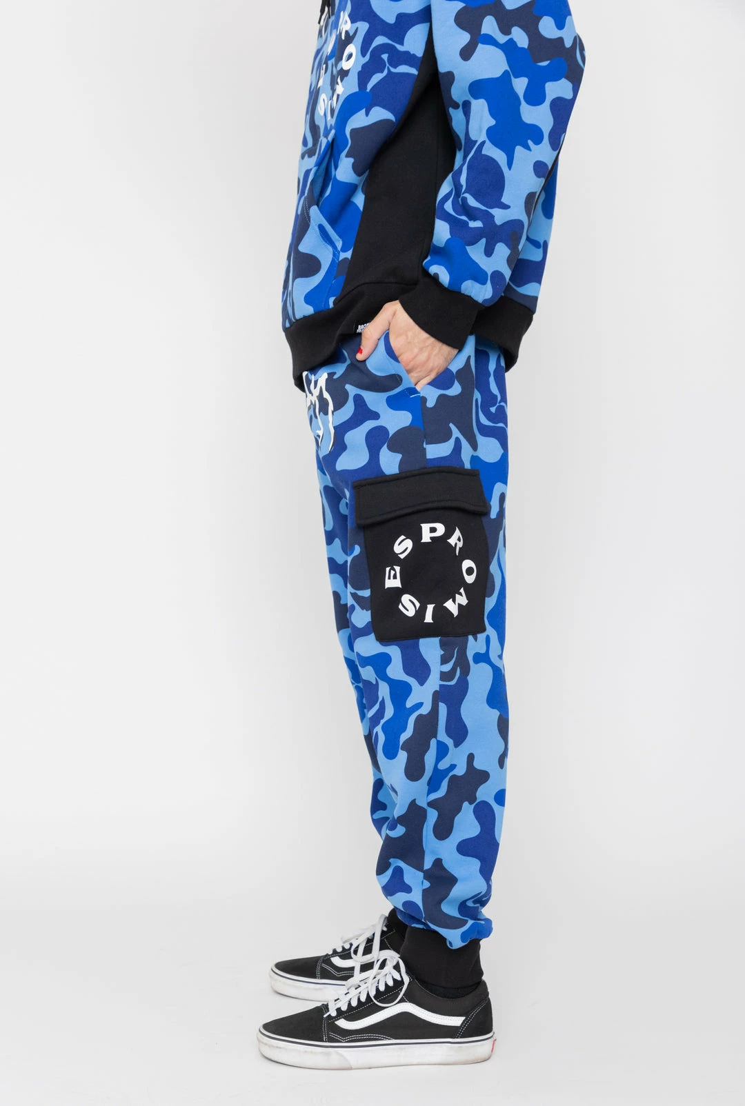 BROKEN PROMISES Demon Camo Sweatpants - Blue 3 BROKEN PROMISES Demon Camo Sweatpants - Blue