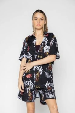 BROKEN PROMISES Buggerfly Shorts Black