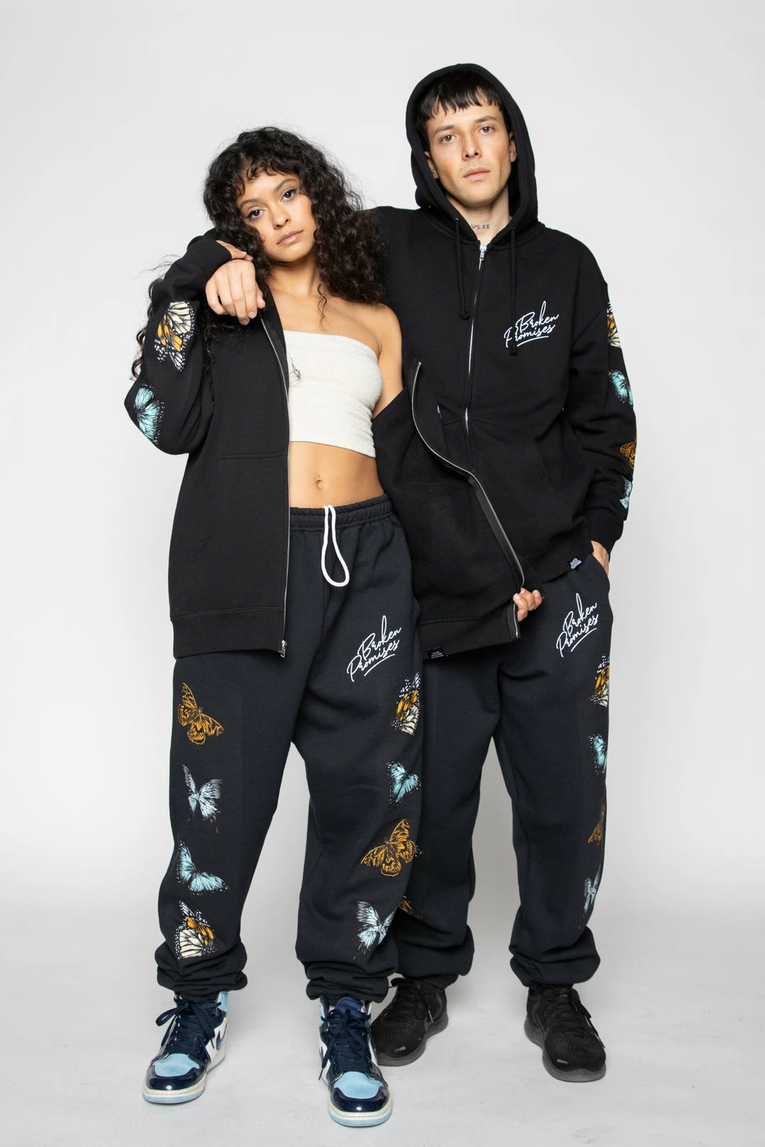 CASH Graceful Sweats 9 CASH Graceful Sweats