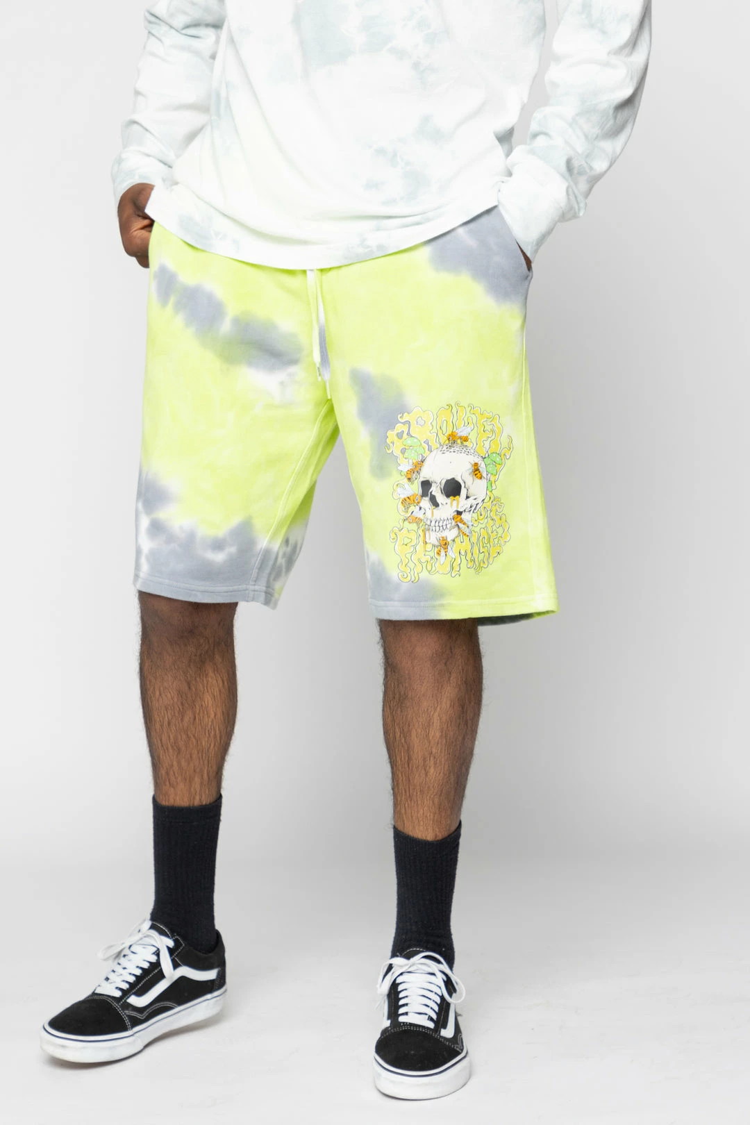 BROKEN PROMISES Beehive Shorts Tie Dye Green 12 BROKEN PROMISES Beehive Shorts Tie Dye Green