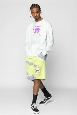 BROKEN PROMISES Beehive Shorts Tie Dye Green 24 BROKEN PROMISES Beehive Shorts Tie Dye Green