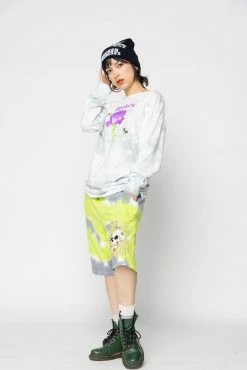 BROKEN PROMISES Beehive Shorts Tie Dye Green 30 BROKEN PROMISES Beehive Shorts Tie Dye Green