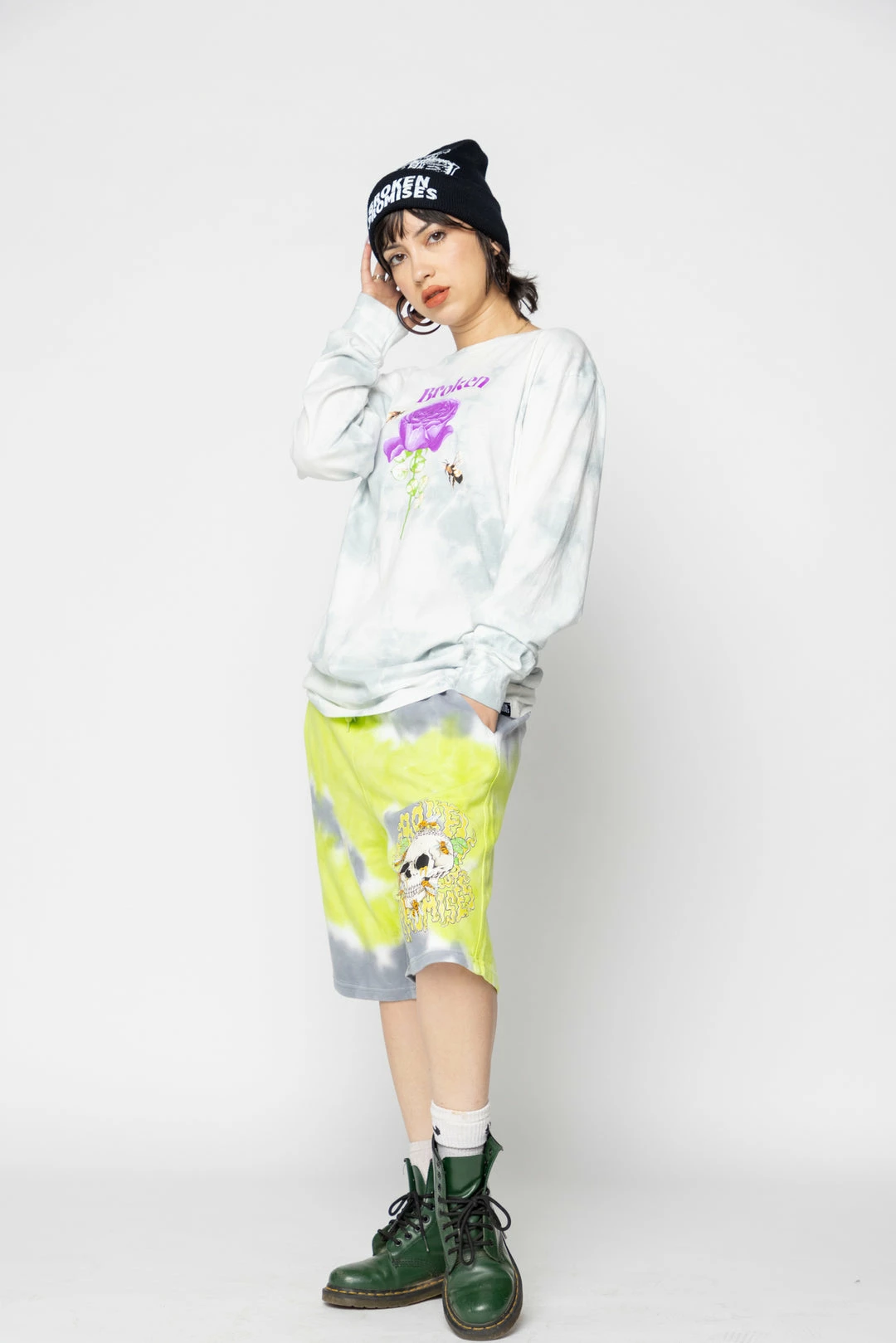 BROKEN PROMISES Beehive Shorts Tie Dye Green 16 BROKEN PROMISES Beehive Shorts Tie Dye Green