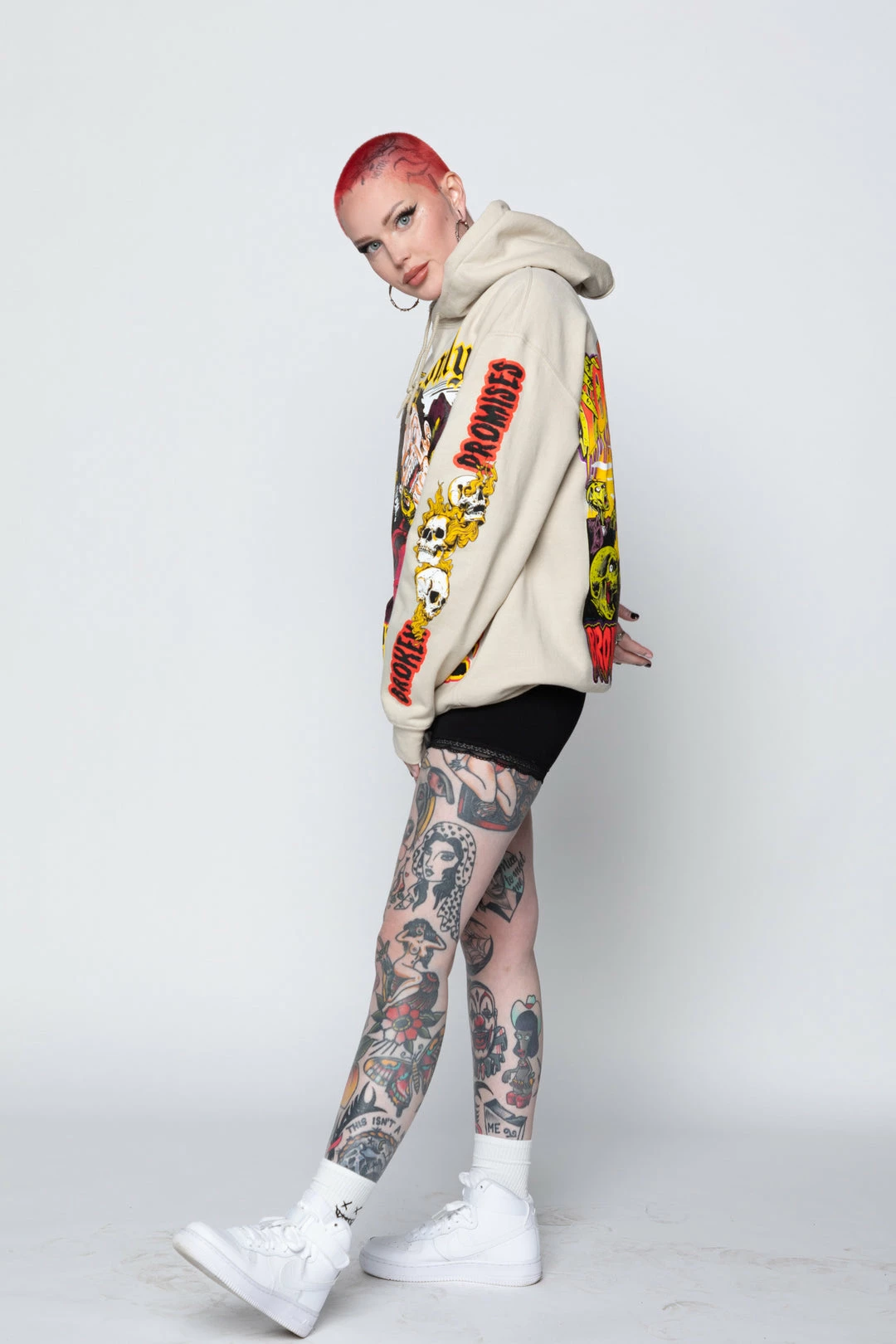 CASH Hoodies Only Nightmare Hoodie Sand 16 CASH Hoodies Only Nightmare Hoodie Sand