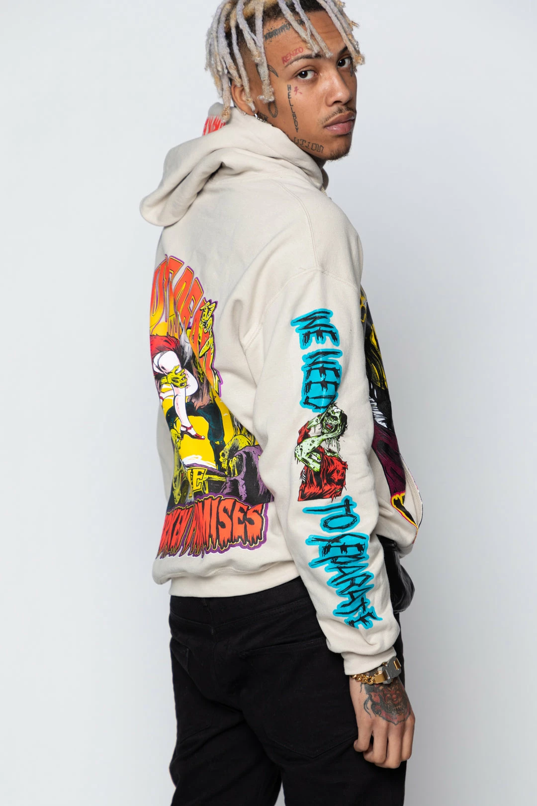 CASH Hoodies Only Nightmare Hoodie Sand 36 CASH Hoodies Only Nightmare Hoodie Sand