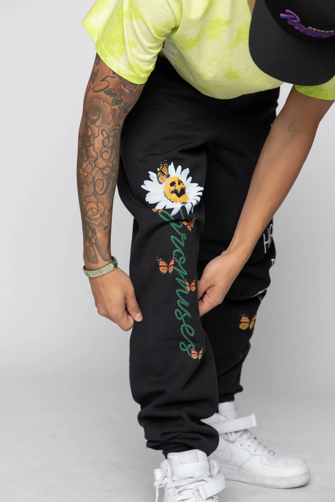 CASH Bottoms Hell Of A Ride Sweatpants Black 9 CASH Bottoms Hell Of A Ride Sweatpants Black