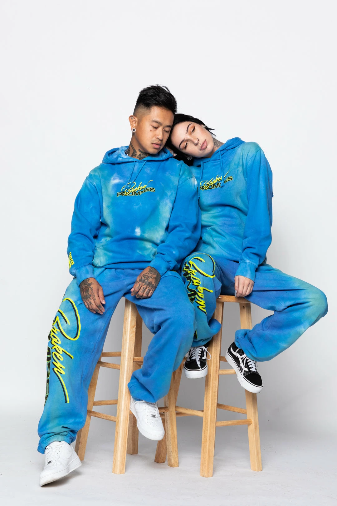 CASH Harm Humanity Washed Sweatpants 7 CASH Harm Humanity Washed Sweatpants