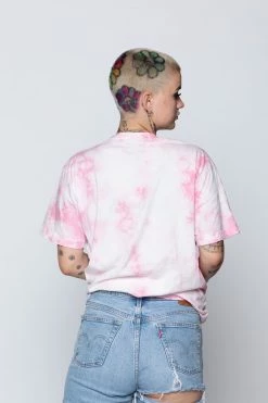 BROKEN PROMISES Beach Break Tee Pink