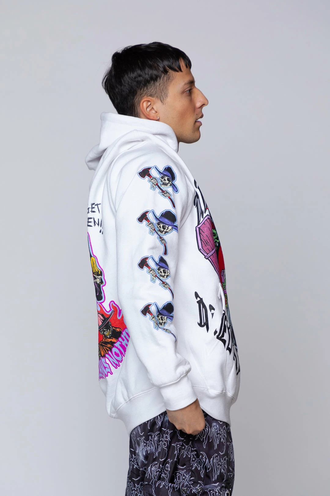 BROKEN PROMISES Get Even Hoodie White 7 BROKEN PROMISES Get Even Hoodie White