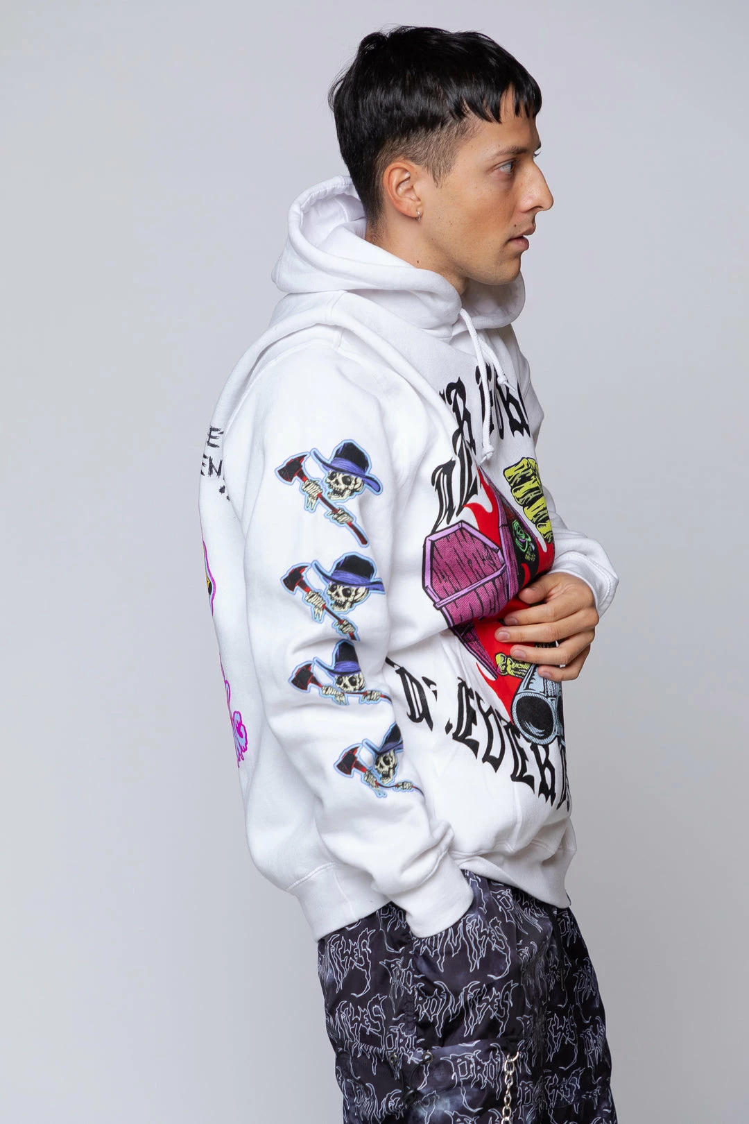 BROKEN PROMISES Get Even Hoodie White 8 BROKEN PROMISES Get Even Hoodie White