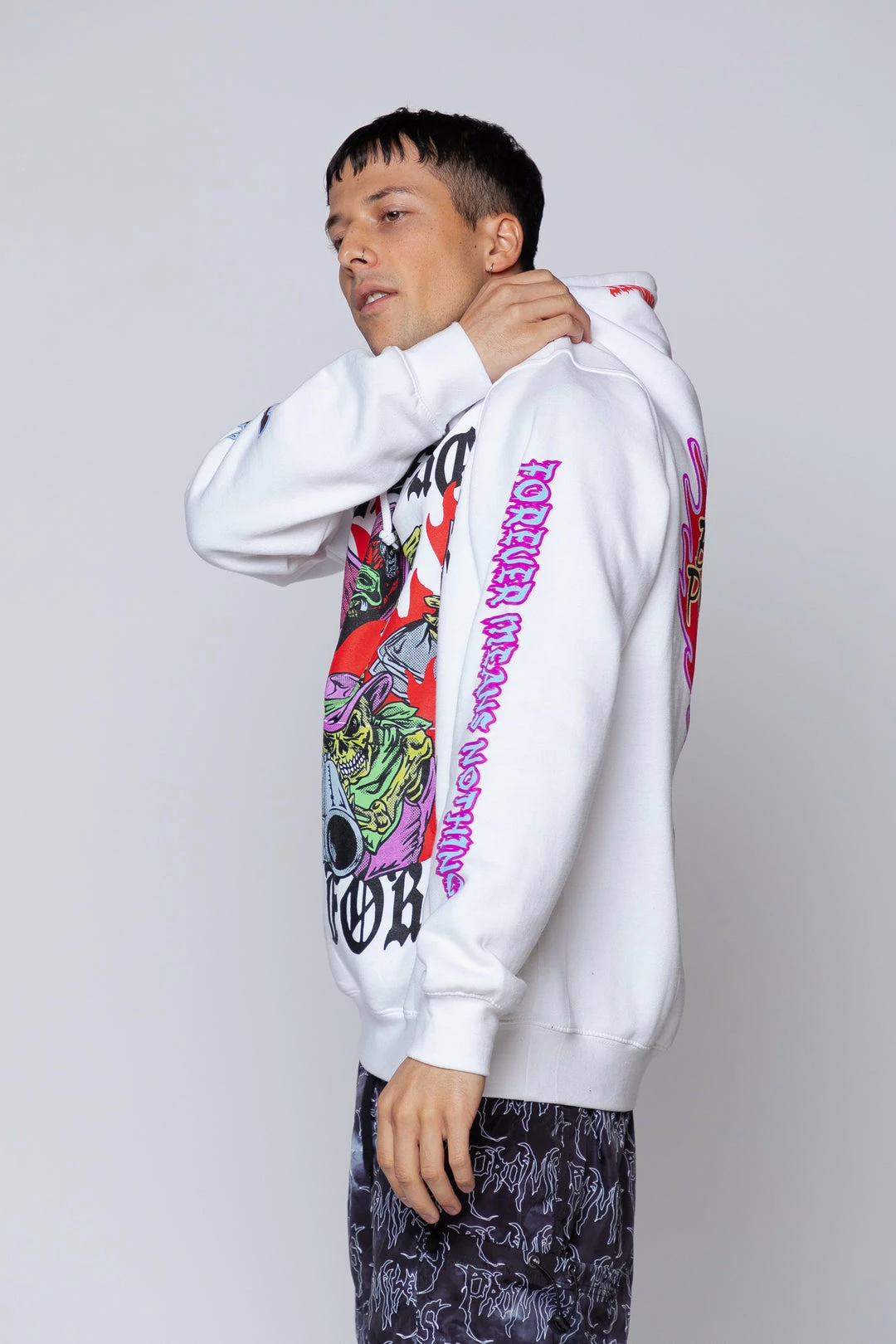 BROKEN PROMISES Get Even Hoodie White 9 BROKEN PROMISES Get Even Hoodie White