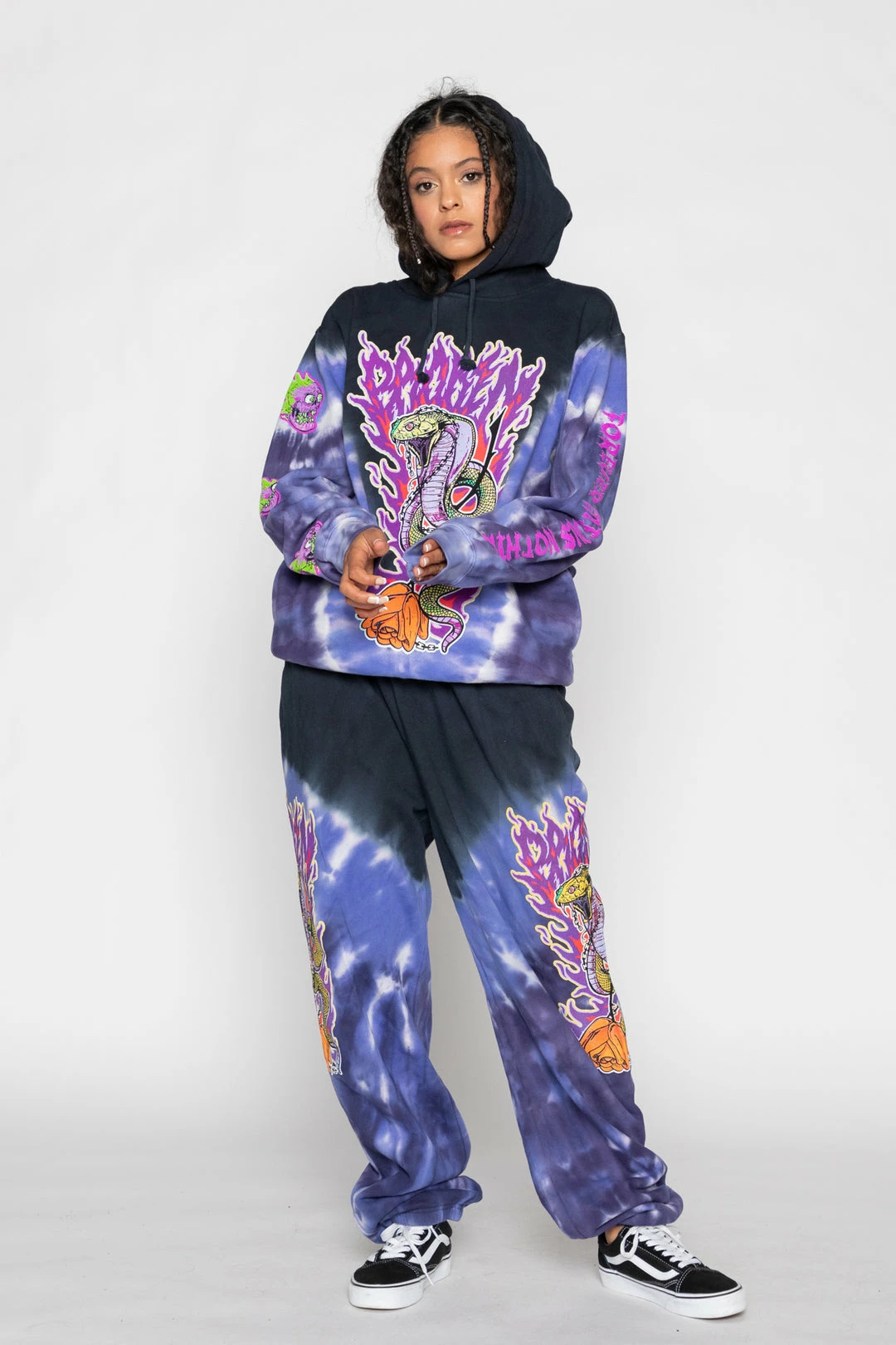 BROKEN PROMISES Bad Chemistry V-Dye Hoodie 4 BROKEN PROMISES Bad Chemistry V-Dye Hoodie