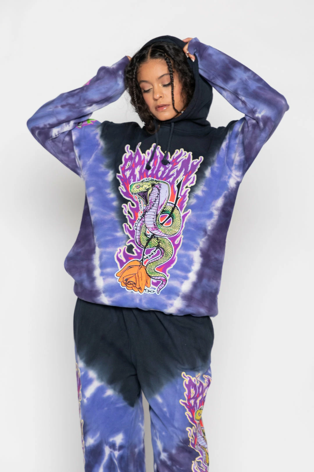 BROKEN PROMISES Bad Chemistry V-Dye Hoodie 5 BROKEN PROMISES Bad Chemistry V-Dye Hoodie