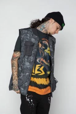 BROKEN PROMISES Catacombs Vest Black Outerwear 24 BROKEN PROMISES Catacombs Vest Black Outerwear