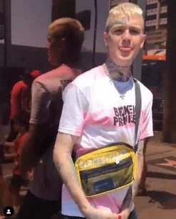 BROKEN PROMISES Star Shopping Tie Dye Tee Pink